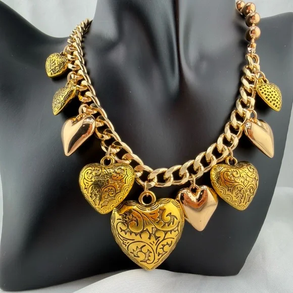 Gold Heart Charm Chain Necklace | Vintage Inspired Statement Jewelry - Picture 3 of 9